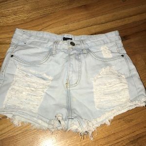 Brandy❤️Melville cute ripped high-waist shorts